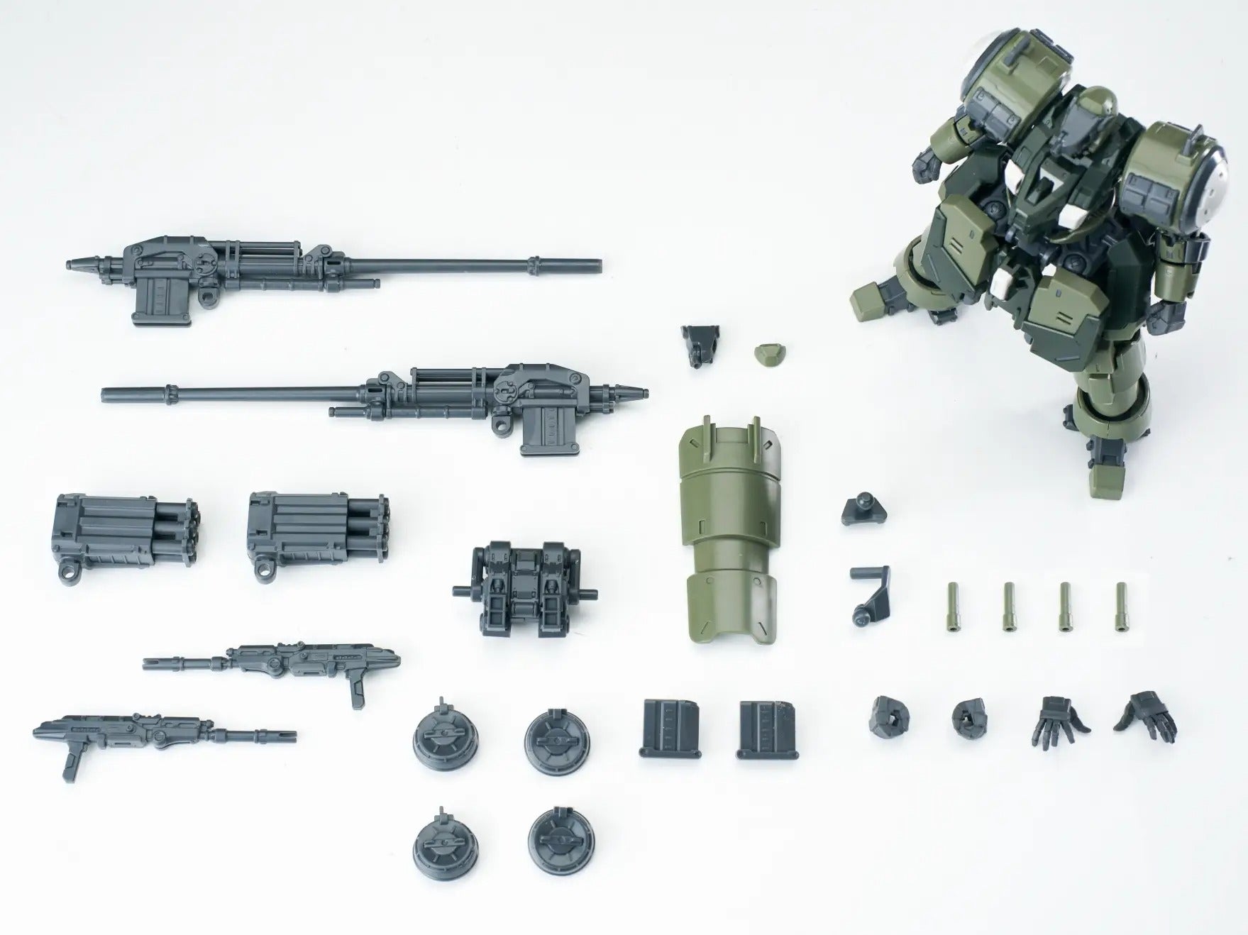 Sheik Mainland Ultra Action Trooper ZA-08 C1 Zarov Green Bombardment Ver.  1/144 Model Kit